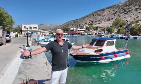Τάσος Δούσης: Καταρρίψτε τον μύθο του “Superman” για ένα θέμα που κανείς δεν «άγγιζε» μέχρι σήμερα