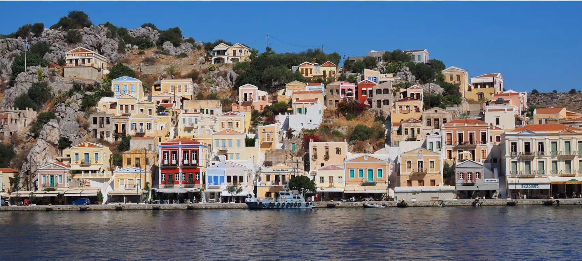 Τουρισμός για Όλους: Νέος οδηγός με ερωτήσεις και απαντήσεις για αιτήσεις, ποσά και φορολόγηση