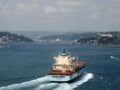 Bloomberg: Η Τουρκία μπλοκάρει τη διέλευση εμπορικών πλοίων στη Μαύρη Θάλασσα