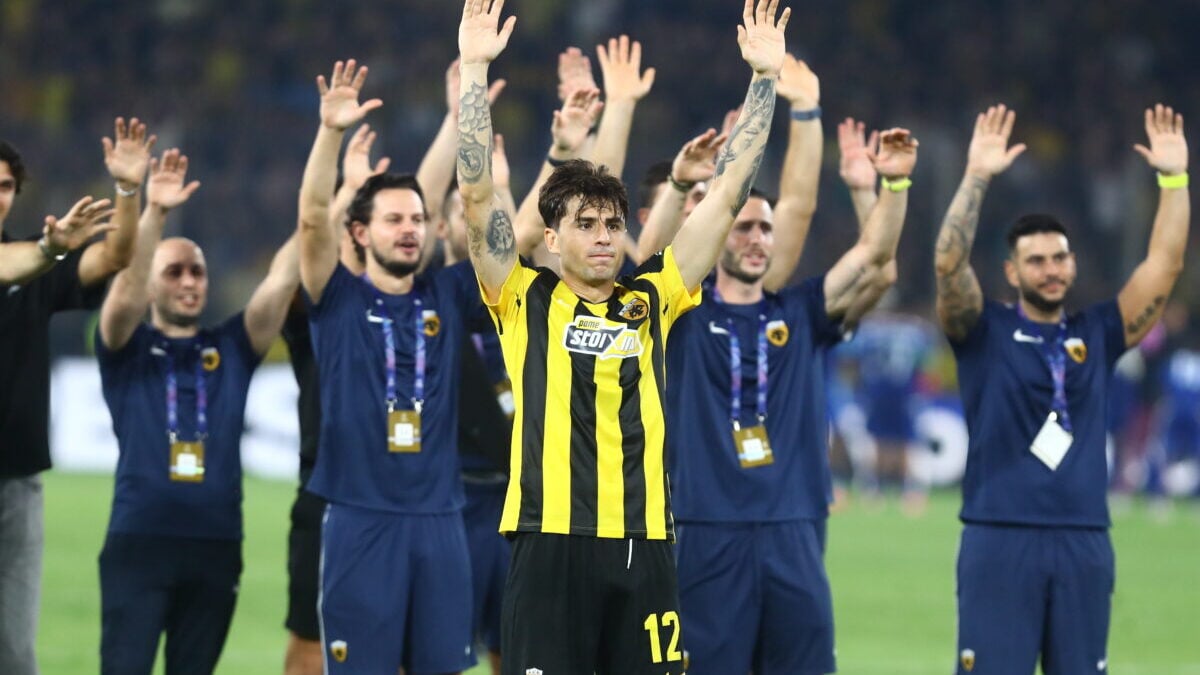 ΑΕΚ: Η παρακάμερα της πρόκρισης στο Champions League – Ο πανζουρλισμός στα γκολ και η αποθέωση στο φινάλε 1 ΑΕΚ: Η παρακάμερα της πρόκρισης στο Champions League – Ο πανζουρλισμός στα γκολ και η αποθέωση στο φινάλε
