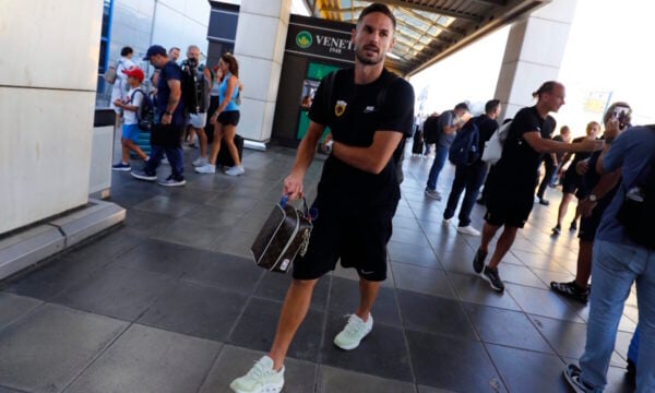 Το μήνυμα του πιλότου στην ΑΕΚ: «Ευχόμαστε στην ΑΕΚ να πετάξει στη League Phase του Champions League»