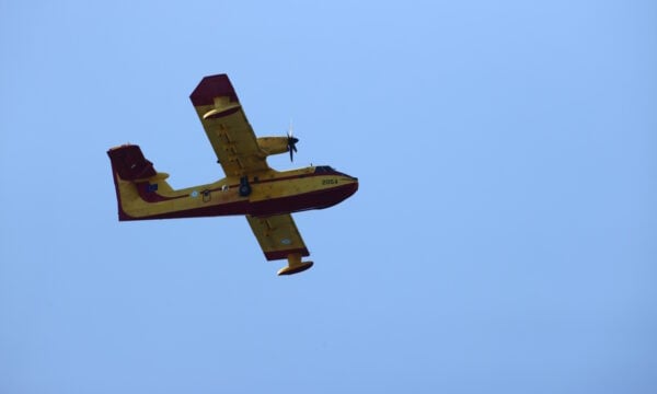 Φωτιά στο Ξηρόμερο Αιτωλοακαρνανίας: Σηκώθηκαν δύο αεροπλάνα και ένα ελικόπτερο