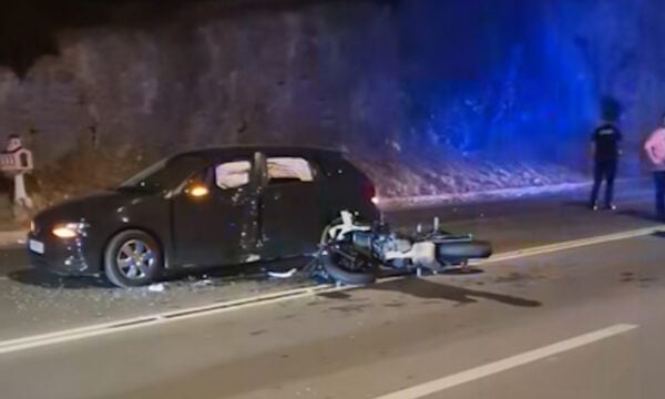 Τροχαίο στην Αθηνών – Σουνίου: Τραυματίστηκαν δύο αστυνομικοί