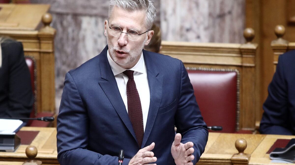 Άκης Σκέρτσος για ΠΑΣΟΚ και ΕΛ.Α.Σ: «Αναλύσεις της παραλίας – Υποκαθιστά την οικονομική ανάλυση με πολιτική προπαγάνδα» 1 Άκης Σκέρτσος για ΠΑΣΟΚ και ΕΛ.Α.Σ: «Αναλύσεις της παραλίας – Υποκαθιστά την οικονομική ανάλυση με πολιτική προπαγάνδα»