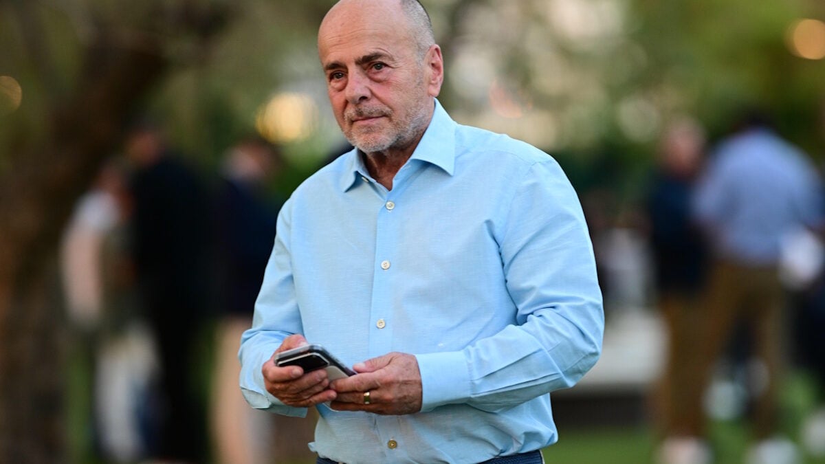 Ο Γιάννης Αλαφούζος στην προπόνηση του Παναθηναϊκού: τα είπε με Νίστρουπ και Κοτσόλη 1 Ο Γιάννης Αλαφούζος στην προπόνηση του Παναθηναϊκού: τα είπε με Νίστρουπ και Κοτσόλη