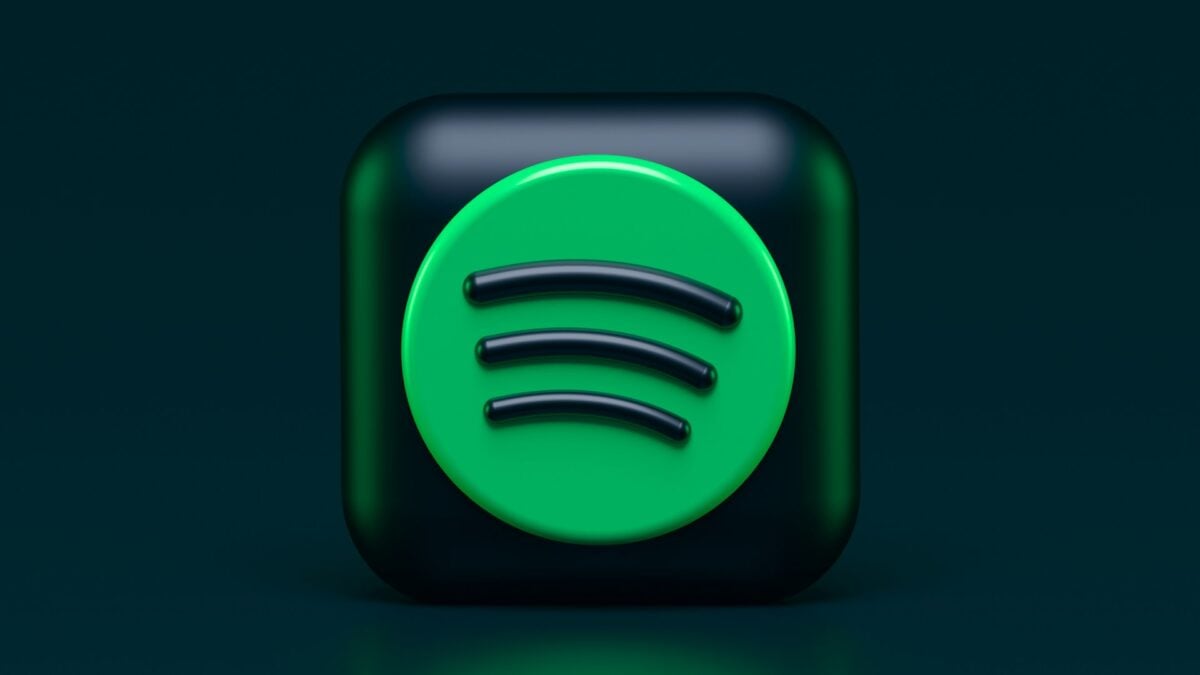 Spotify: Βάζει «ταμπέλα» στους AI καλλιτέχνες και τους κόβει από εξατομικευμένες προτάσεις 1 Spotify: Βάζει «ταμπέλα» στους AI καλλιτέχνες και τους κόβει από εξατομικευμένες προτάσεις