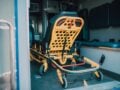 Σταμάτησε ασθενοφόρο για να σώσει μια ηλικιωμένη – Δεν φανταζόταν ότι σε λίγα λεπτά θα το χρειαζόταν ο ίδιος!(Vid)