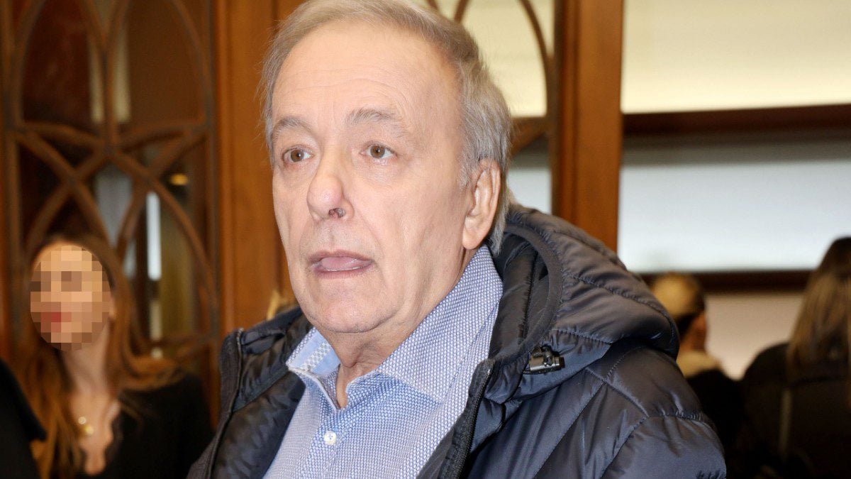 Ανδρέας Μικρούτσικος: Νέα περιπέτεια υγείας και αναβολή του γάμου με την Ελένη Μαστραγγελή 8 Ο Ανδρέας Μικρούτσικος