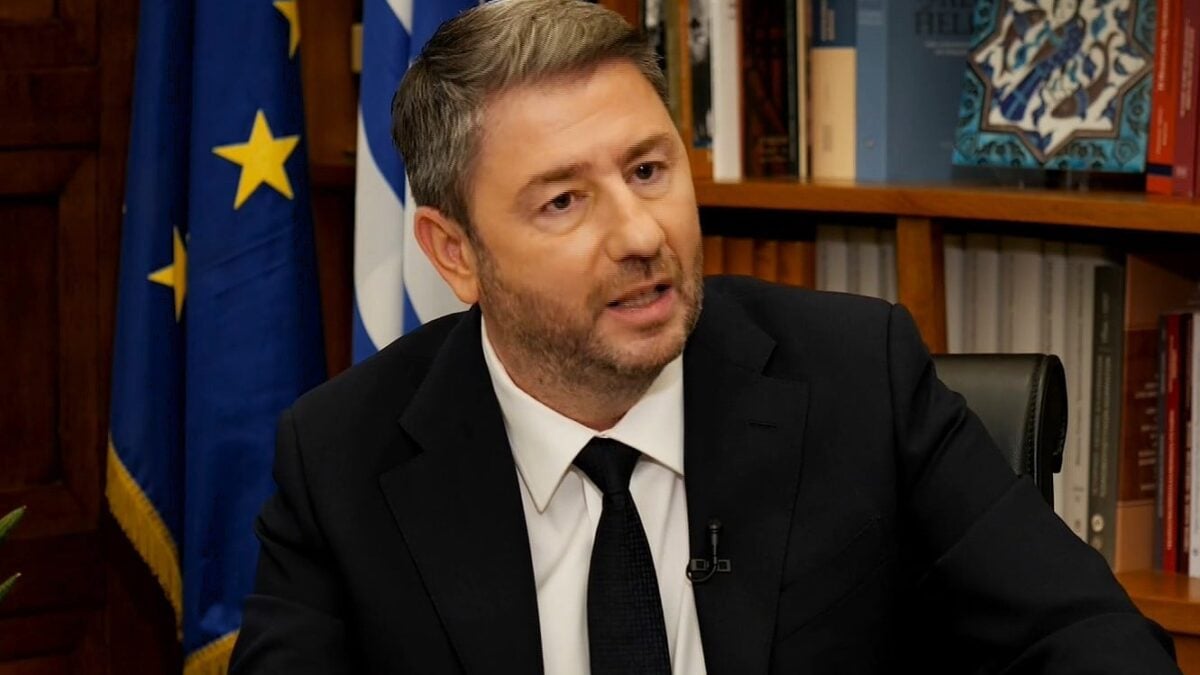 Ανδρουλάκης: Η πατρίδα μας ζει δύσκολες στιγμές τις τελευταίες μέρες 1 Ανδρουλάκης: Η πατρίδα μας ζει δύσκολες στιγμές τις τελευταίες μέρες
