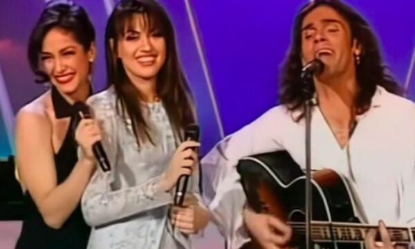 Retro tv: Σπάνιο βίντεο από τα 90s με Άννα Βίσση, Καίτη Γαρμπή και Στέλιος Ρόκκος μαζί στη σκηνή