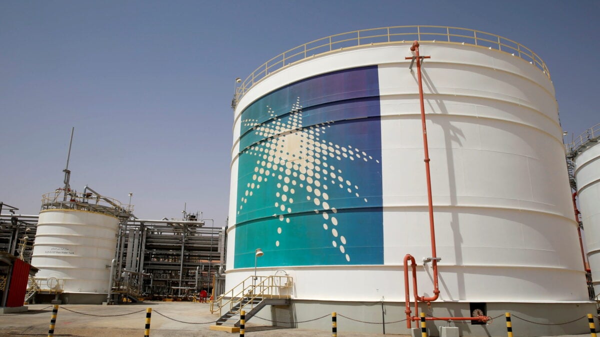 Φωτιά σε εγκαταστάσεις της Aramco στη Τζιζάν, χωρίς τραυματισμούς 1 Φωτιά σε εγκαταστάσεις της Aramco στη Τζιζάν, χωρίς τραυματισμούς