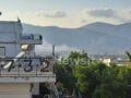 Φωτιά στη λεωφόρο Πάρνηθος στο Μενίδι