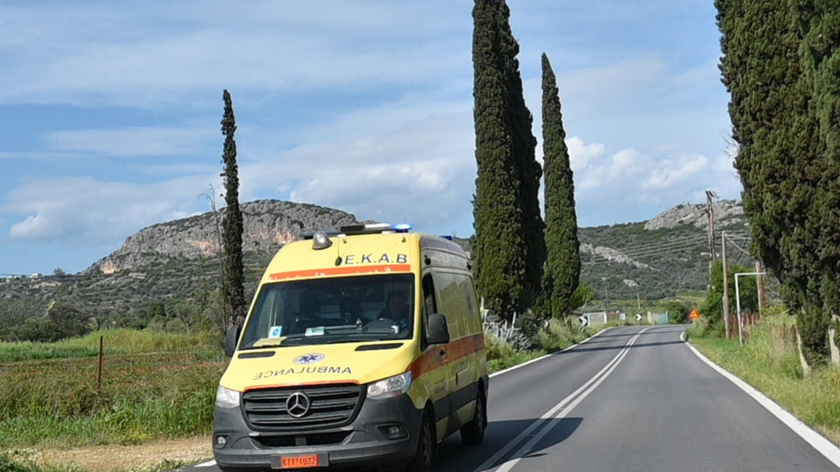 Βόλος: 60χρονος ακρωτηριάστηκε σε εργατικό ατύχημα σε φούρνο και έχασε τρία δάχτυλα στο χέρι του 1 Βόλος: 60χρονος ακρωτηριάστηκε σε εργατικό ατύχημα σε φούρνο και έχασε τρία δάχτυλα στο χέρι του