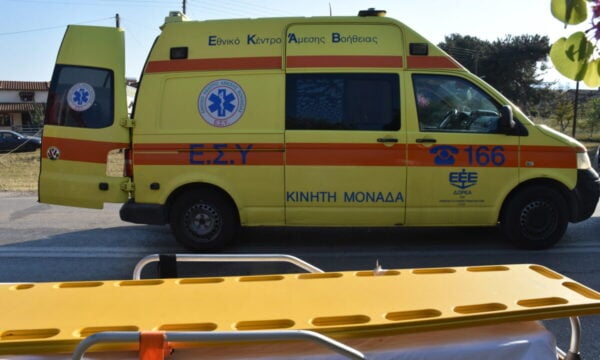 Γουδί: 53χρονη έπεσε από τον 5ο όροφο πολυκατοικίας – Ανασύρθηκε χωρίς τις αισθήσεις της