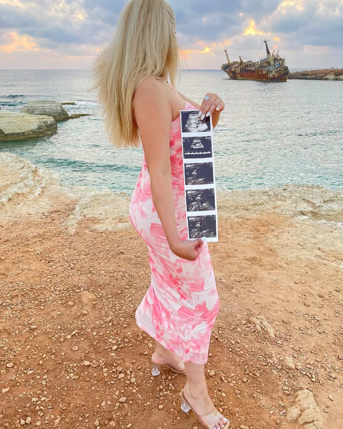 Έγκυος πρώην παίκτρια του Bachelor - Οι πρώτες φωτογραφίες με φουσκωμένη κοιλίτσα! Ποια είναι;
