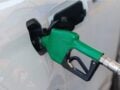 Βενζίνη: Πότε θα πέσει η μέση πανελλαδική τιμή κάτω από 2 ευρώ και πόσο – Πώς θα επηρεαστεί το πετρέλαιο κίνησης