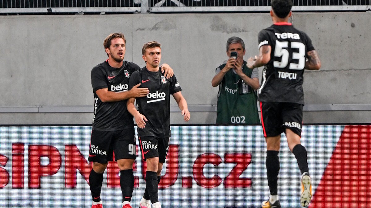 Παναθηναϊκός: Η Μπεσίκτας νίκησε 1-0 τη Χράντετς Κράλοβε και την έστειλε στον δρόμο του τριφυλλιού 1 Παναθηναϊκός: Η Μπεσίκτας νίκησε 1-0 τη Χράντετς Κράλοβε και την έστειλε στον δρόμο του τριφυλλιού