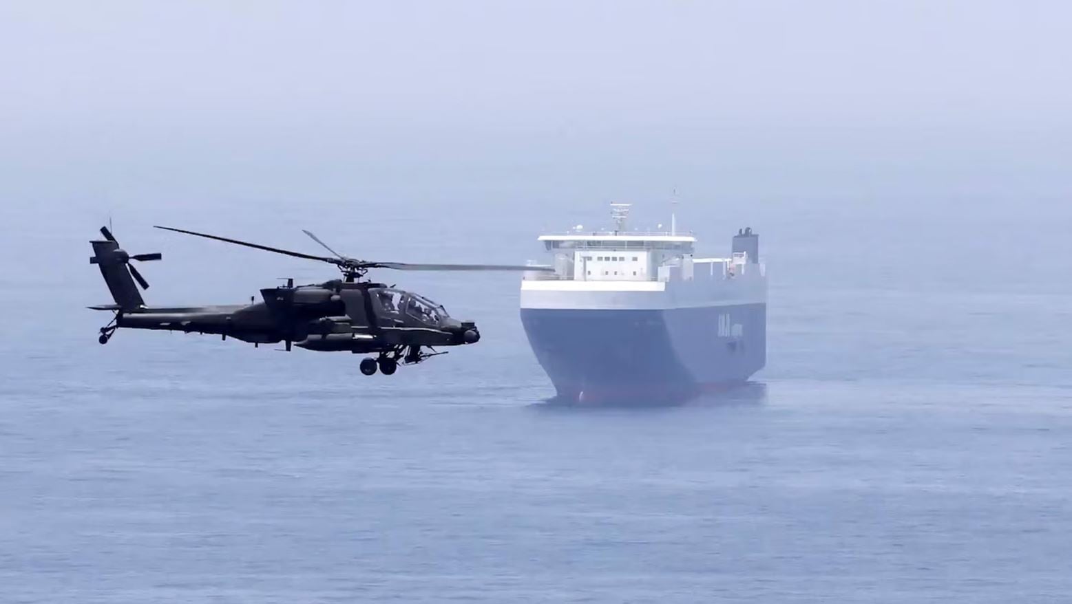 CENTCOM: Πάνω από 1.000 εμπορικά πλοία πέρασαν με ασφάλεια τα Στενά του Ορμούζ «παρά την ιρανική επιθετικότητα»