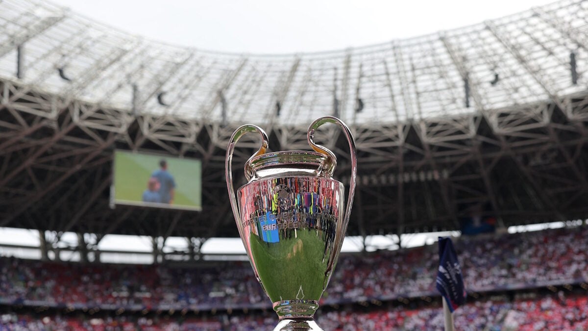 Champions League playoffs: Ο εκτός έδρας αγώνας της ΑΕΚ και οι αγώνες σε Ζάγκρεμπ και Κωνσταντινούπολη 1 Champions League playoffs: Ο εκτός έδρας αγώνας της ΑΕΚ και οι αγώνες σε Ζάγκρεμπ και Κωνσταντινούπολη