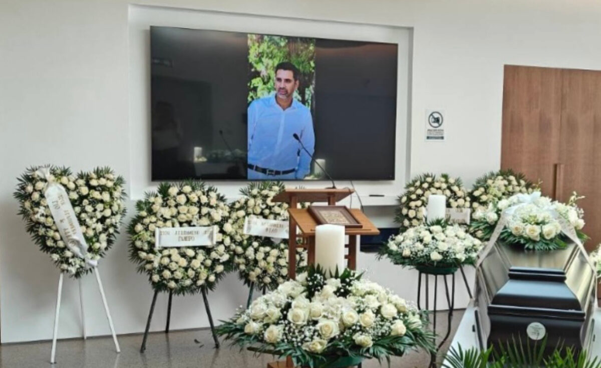 Αριστοτέλης Δαμίγος: Στο Αποτεφρωτήριο Ριτσώνας το «ύστατο χαίρε» στον Έλληνα σύνδεσμο του ελικοπτέρου που έπεσε στην Ψάθα