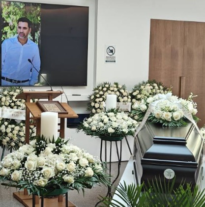Αριστοτέλης Δαμίγος: Στο Αποτεφρωτήριο Ριτσώνας το «ύστατο χαίρε» στον Έλληνα σύνδεσμο του ελικοπτέρου που έπεσε στην Ψάθα