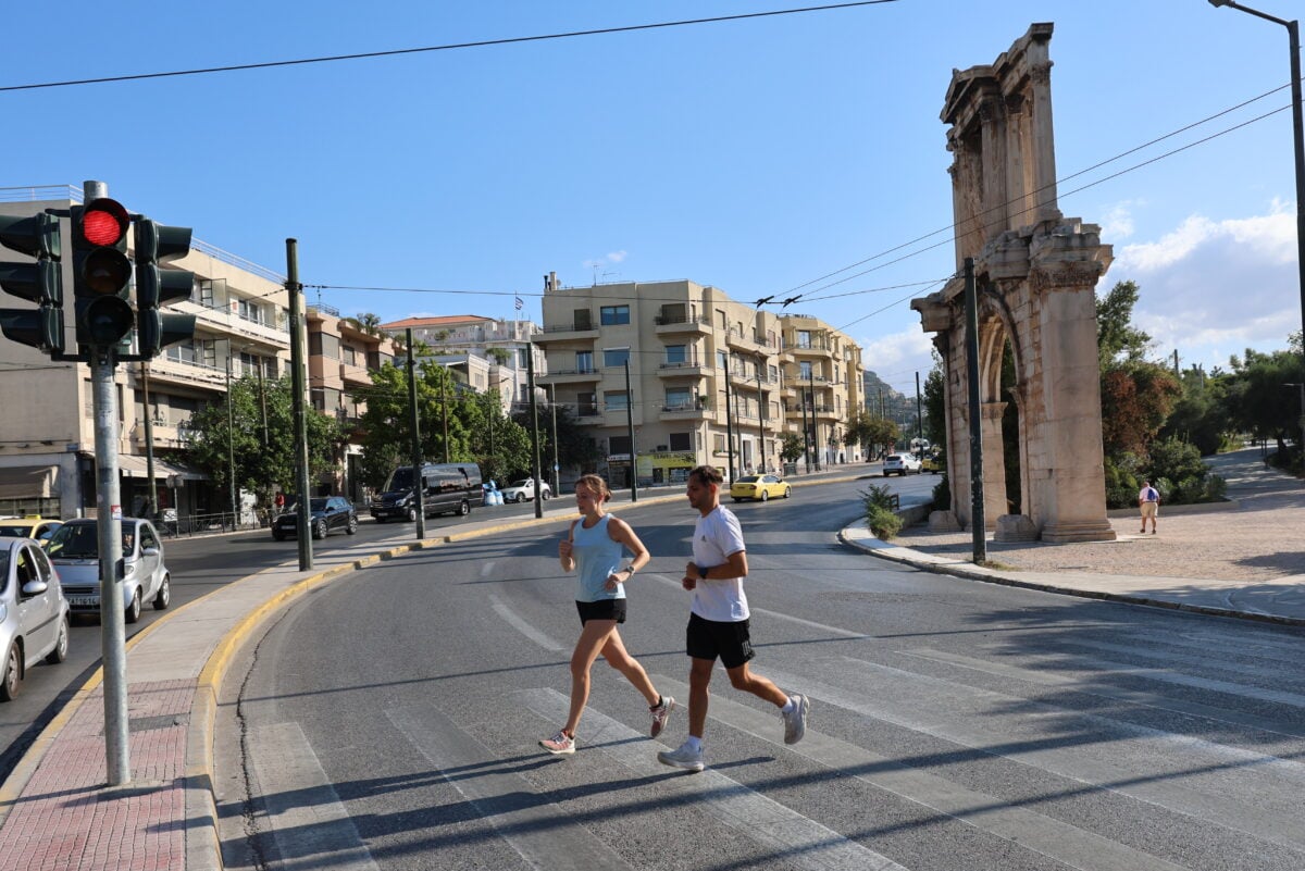 Δεκαπενταύγουστος: Η Αθήνα «φάντασμα» – Μαζική έξοδος αδειούχων, αυξημένη κίνηση στα λιμάνια παρά τους ισχυρούς ανέμους 15 Δεκαπενταύγουστος, Αθήνα