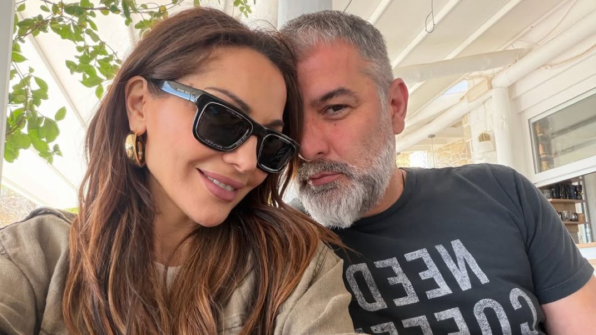 Δέσποινα Βανδή: Μιλά για τον Βασίλη Μπισμπίκη και τα παιδιά της, Μελίνα και Γιώργο 10 Δέσποινα Βανδή, Βασίλης Μπισμπίκης