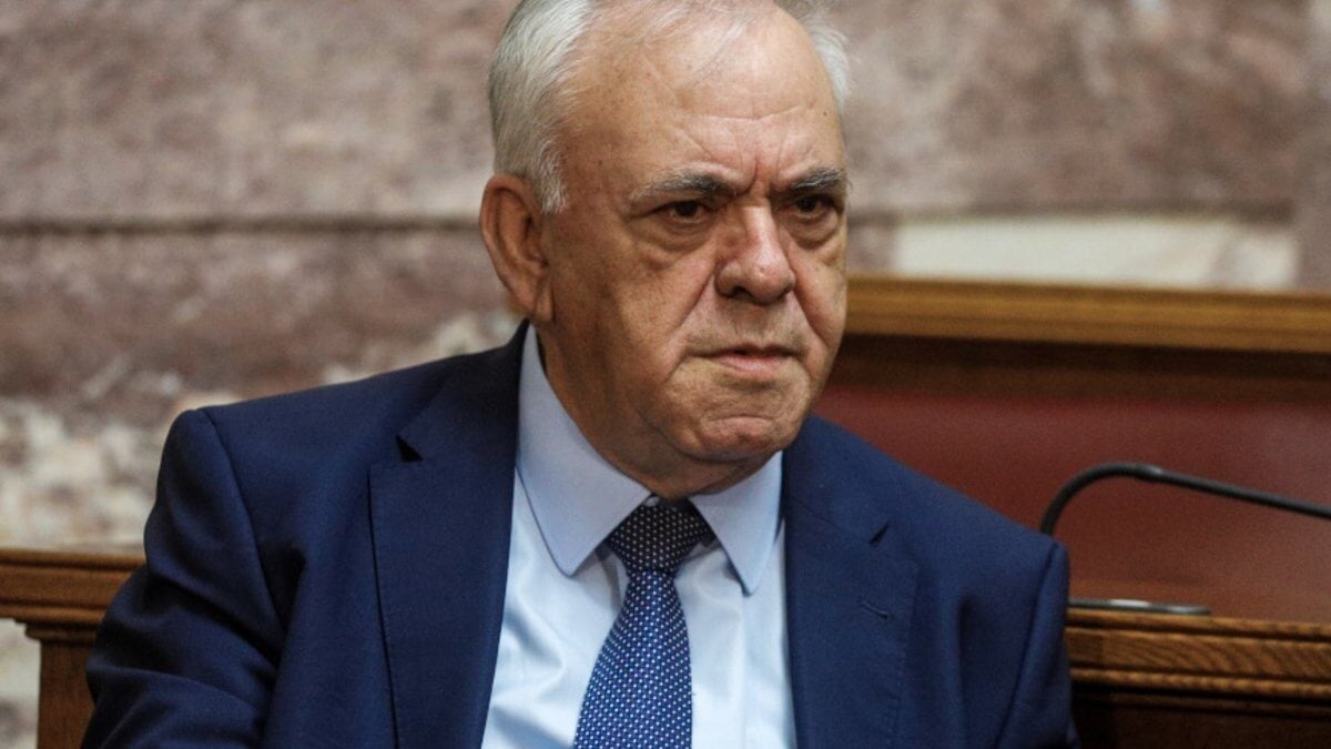 Γιάννης Δραγασάκης: Νοσηλεύτηκε στο 251 Γενικό Νοσοκομείο Αεροπορίας – Ευχαριστώ σε γιατρούς και νοσηλευτές 1 Γιάννης Δραγασάκης: Νοσηλεύτηκε στο 251 Γενικό Νοσοκομείο Αεροπορίας – Ευχαριστώ σε γιατρούς και νοσηλευτές
