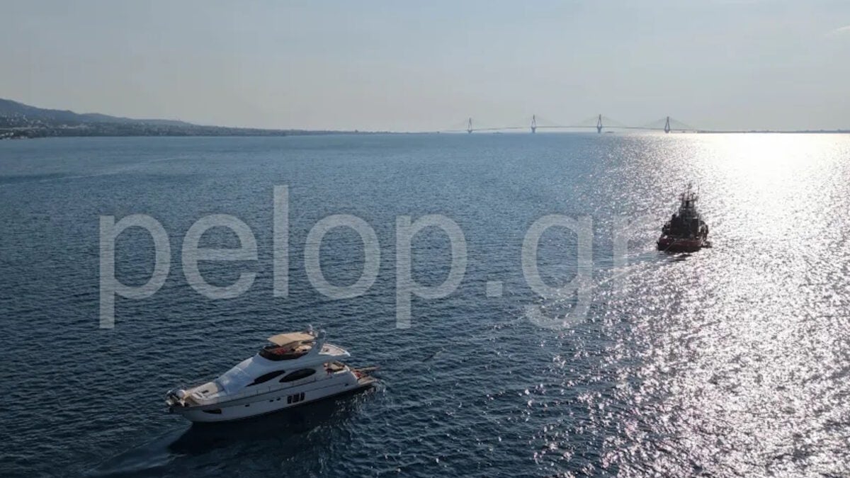 Αχαΐα: Ξεκόλλησε το πολυτελές γιοτ που είχε προσαράξει για 5 μέρες στα αβαθή νερά στο Δρέπανο 4 Αχαΐα: Ξεκόλλησε το πολυτελές γιοτ που είχε προσαράξει για 5 μέρες στα αβαθή νερά στο Δρέπανο