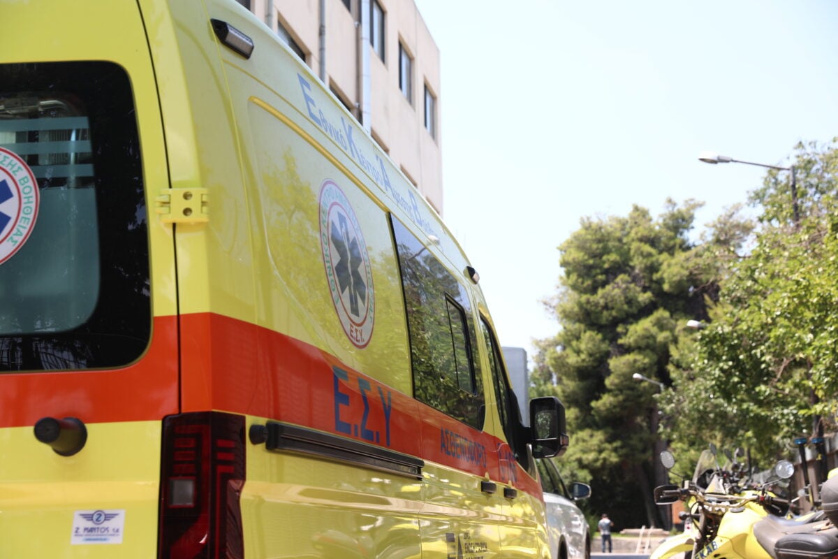 Άργος: Άγρια επίθεση σε διασώστη του ΕΚΑΒ την ώρα που παρείχε βοήθεια σε μεθυσμένο άνδρα