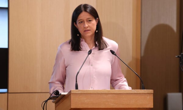 Κεραμέως για Ράμφο: «Υπάρχουν άνθρωποι που όταν φεύγουν αφήνουν πίσω τους κάτι μεγαλύτερο από το έργο τους»