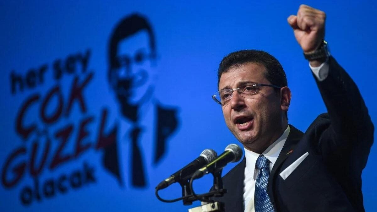 Ιμάμογλου: Ανακοίνωσε ότι εντάσσεται στο «Νέο Κόμμα» και αναδιαμορφώνει την τουρκική αντιπολίτευση 1 Ιμάμογλου: Ανακοίνωσε ότι εντάσσεται στο «Νέο Κόμμα» και αναδιαμορφώνει την τουρκική αντιπολίτευση
