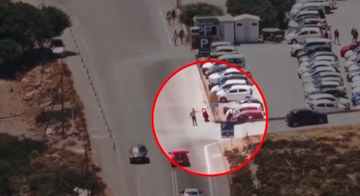Ελαφονήσι: Παρκαδόρος συνελήφθη για έβδομη φορά από αστυνομικούς που προσποιήθηκαν τους τουρίστες