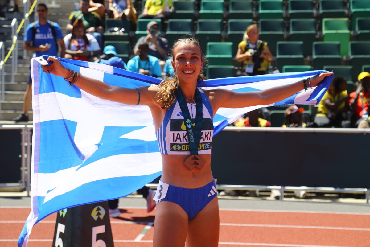 Ελένη Ιακωβάκη: Διέλυσε το πανελλήνιο ρεκόρ και κατέκτησε το χάλκινο μετάλλιο στα 400 μέτρα με εμπόδια στο παγκόσμιο πρωτάθλημα Κ20