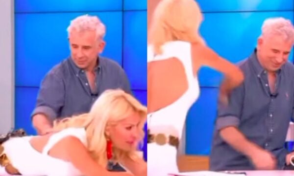 Retro tv: Όταν ο Πέτρος Φιλιππίδης χούφτωσε την Ελένη Μενεγάκη σε live τηλεόραση, η αντίδρασή της (Βίντεο)
