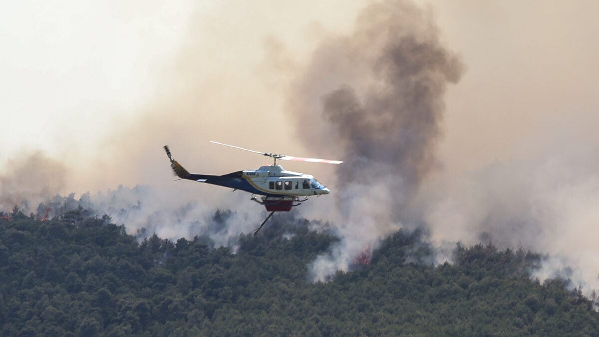 Σύγκρουση ελικοπτέρων στην Ψάθα: Δεν υπάρχουν ενδείξεις τεχνικής βλάβης, λένε πηγές της εταιρείας που μίσθωσε τα εναέρια 1 Σύγκρουση ελικοπτέρων στην Ψάθα: Δεν υπάρχουν ενδείξεις τεχνικής βλάβης, λένε πηγές της εταιρείας που μίσθωσε τα εναέρια