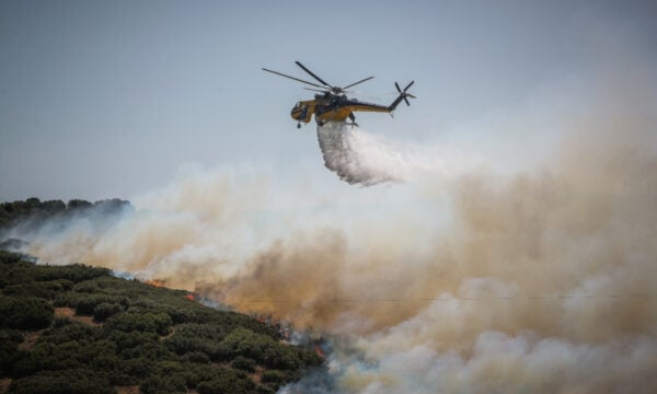 Πολύ υψηλός κίνδυνος πυρκαγιάς αύριο σε Αττική, Εύβοια και Χίο