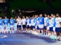 Ελλάδα – Κύπρος: Οι παίκτες των δύο ομάδων έψαλλαν αγκαλιά τον εθνικό ύμνο