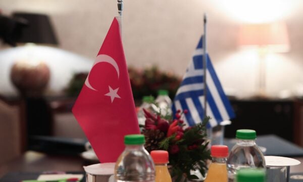 Συνεχίζει τις προκλήσεις η Τουρκία: Αμφισβητεί το ελληνικό χωροταξικό για τις ΑΠΕ