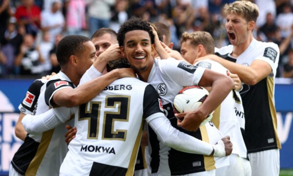 Bundesliga: Η Έλβερσμπεργκ νίκησε 3-2 τη Μπάγερ Λεβερκούζεν στην πρεμιέρα