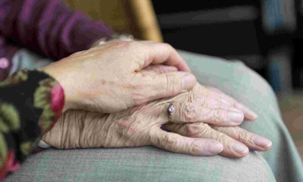 Από 10 λίρες σε 656.750: Αγορά σε παζάρι που αποδείχθηκε θησαυρός