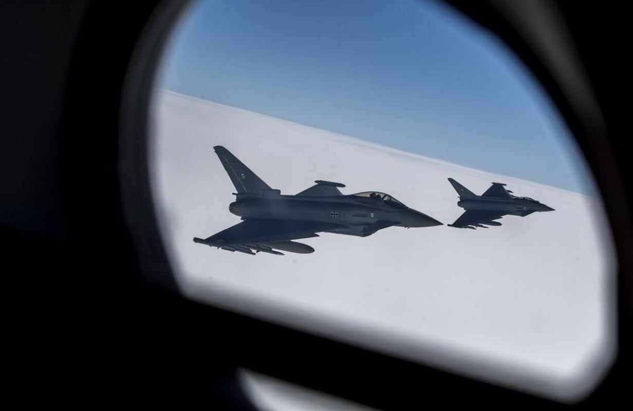 ΝΑΤΟ: Μαχητικά κατέρριψαν drone πάνω από τη Λετονία – Προειδοποιήσεις στα κινητά και μέτρα στη Φινλανδία