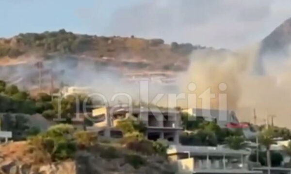 Φωτιά στον Φοίνικα Ρεθύμνου: 112 για εκκένωση των περιοχών Φωτεινάρι και Σούδα