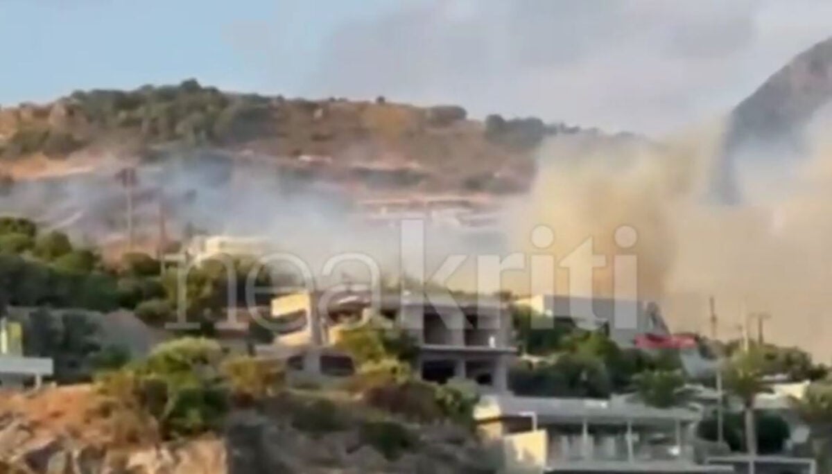 Φωτιά στον Φοίνικα Ρεθύμνου: 112 για εκκένωση των περιοχών Φωτεινάρι και Σούδα