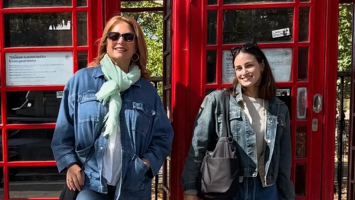 Άντζελα Γκερέκου: Απόδραση στο Λονδίνο με τη Μαρία Βοσκοπούλου (φωτογραφίες)