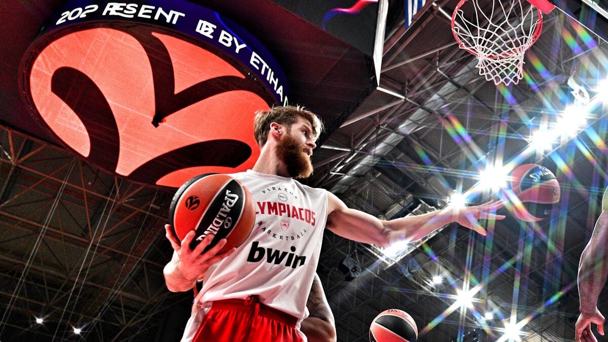 Τόμας Γουόκαπ: Η Euroleague ξεκίνησε πειθαρχική διαδικασία κατά της Dubai BC και ελέγχει και το συμβόλαιό του στον Ολυμπιακό 1 Τόμας Γουόκαπ: Η Euroleague ξεκίνησε πειθαρχική διαδικασία κατά της Dubai BC και ελέγχει και το συμβόλαιό του στον Ολυμπιακό
