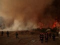 Φωτιά στη Δυτική Αττική: Δύσκολη νύχτα στα πύρινα μέτωπα – Στοίχημα των πυροσβεστών τα «καντηλάκια»