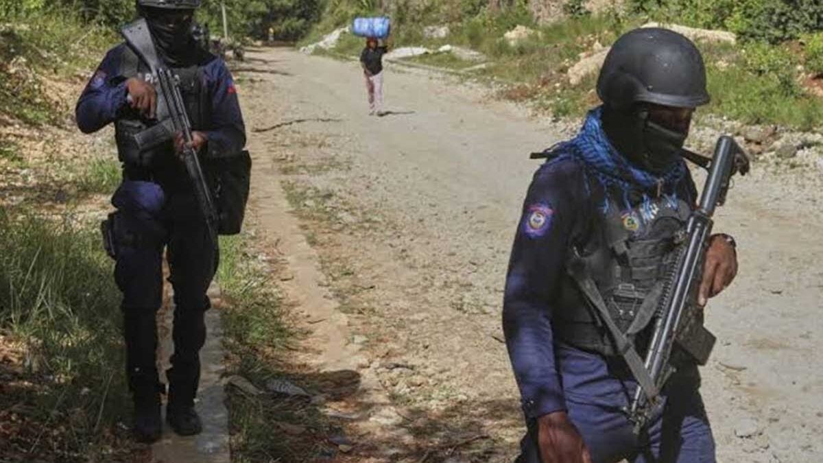 Αϊτή: Τουλάχιστον 30 νεκροί από επίθεση συμμορίας στο Κενσκόφ