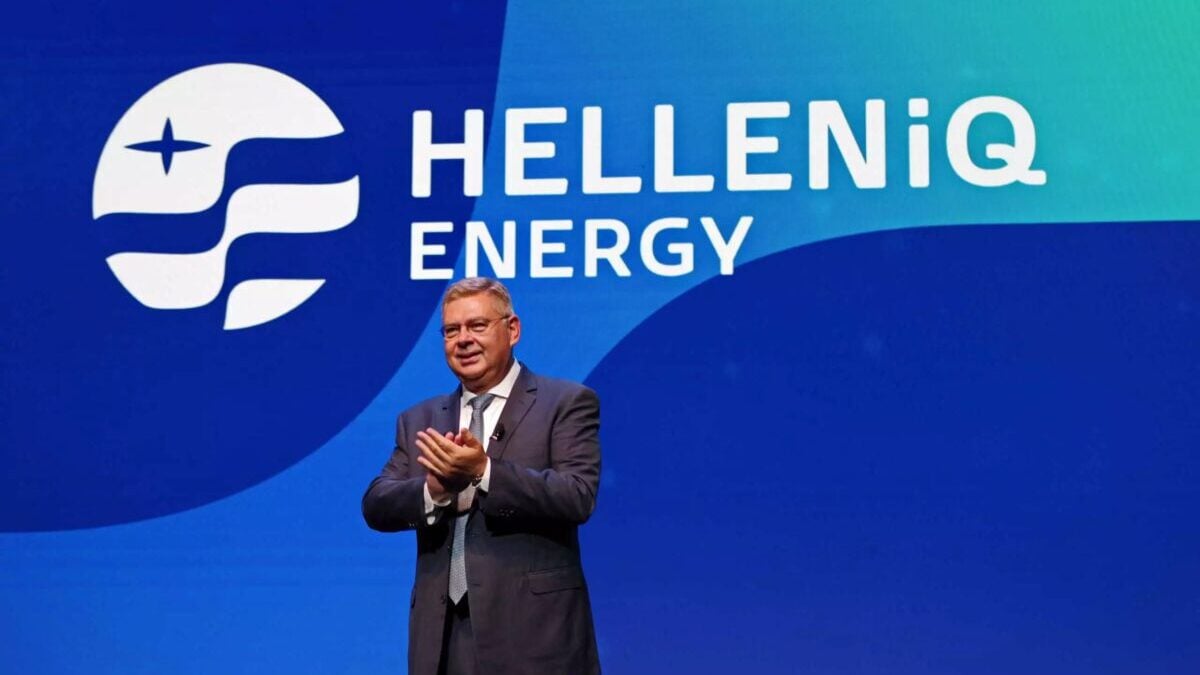 HELLENiQ ENERGY: Κέρδη 253 εκατ. ευρώ στο β΄ τρίμηνο, επενδύσεις 407 εκατ. ευρώ στο εξάμηνο 1 HELLENiQ ENERGY: Κέρδη 253 εκατ. ευρώ στο β΄ τρίμηνο, επενδύσεις 407 εκατ. ευρώ στο εξάμηνο