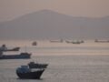 Τραμπ: «Βάφτισε» ξανά τα Στενά του Ορμούζ «έδαφος των ΗΠΑ» – «Θα πλήξουμε τα συμφέροντά τους», απαντά το Ιράν